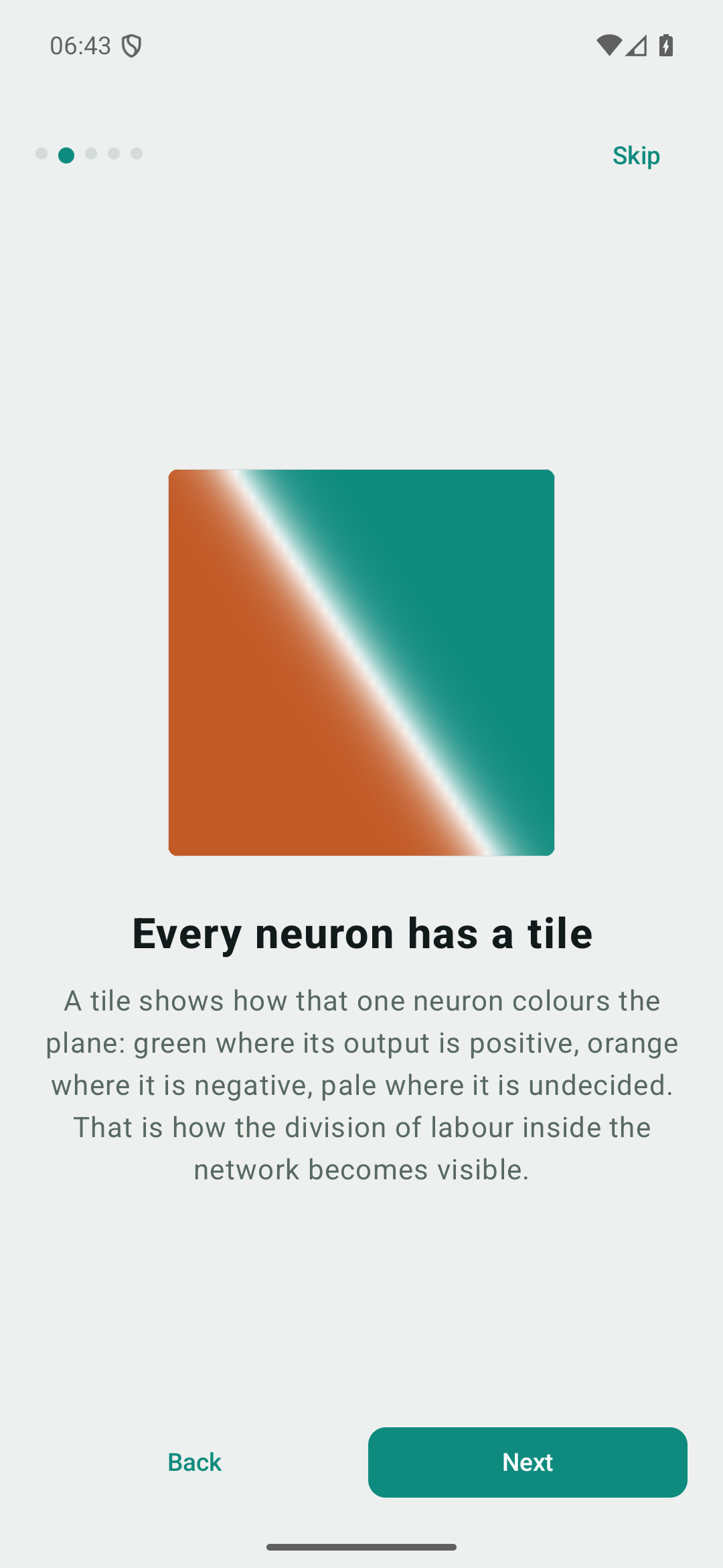 The introduction on first launch, explaining a tile